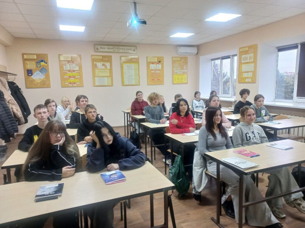 Онлайн-екскурсія до Національного музею літератури України!
