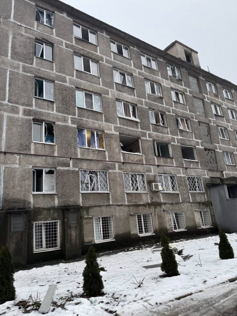 Возможно, это изображение больница