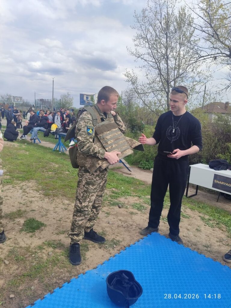 Возможно, это изображение текст "SNARYAG SNARYAG 28.04.2026 28.04.202614:18 2026 14:18"