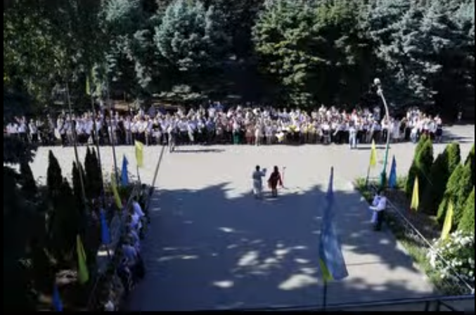 Останній дзвоник у ВПУ №17 — свято, яке об Останній дзвоник у ВПУ №17 — свято, яке об